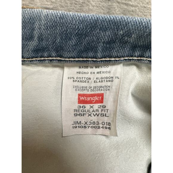 Lot‎ of 2 Wrangler Levi's Straight Jeans Men's Size 36x29 Blue Denim - Picture 9 of 10